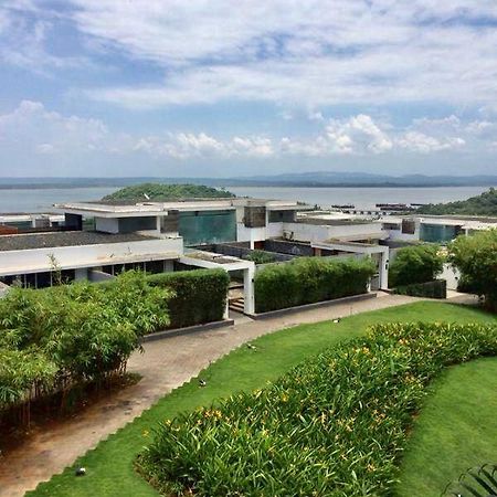 Infiniti Bay Private Pool Villa Dabolim Esterno foto